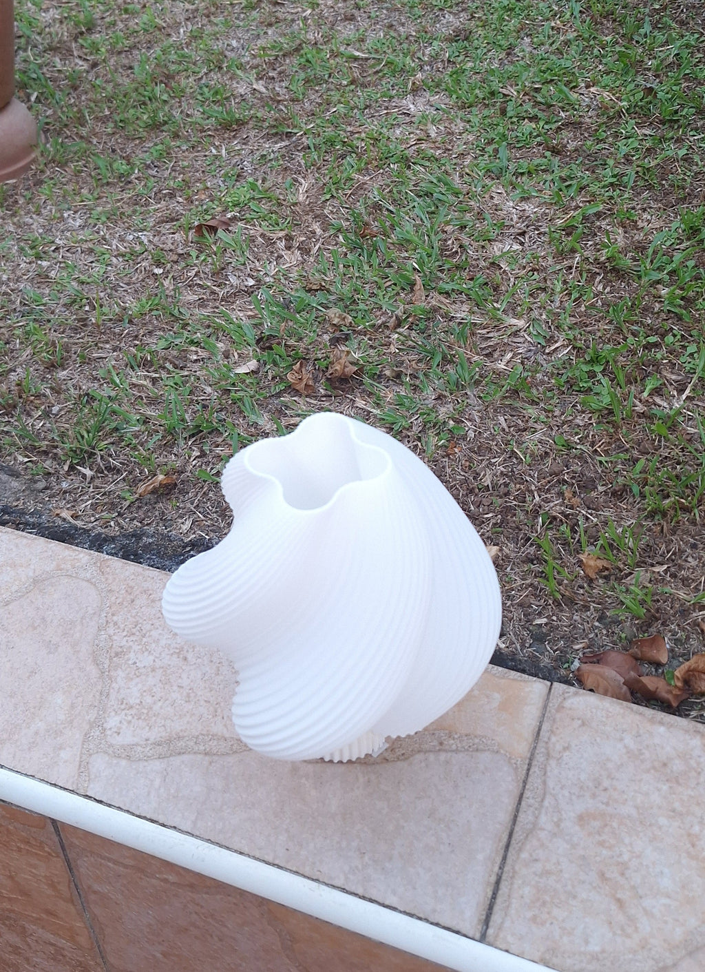 Lampe LED Sculpturale – Édition Spiral